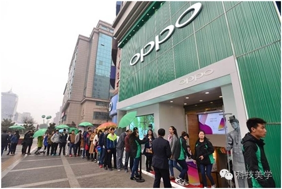 華為新機(jī)決戰(zhàn)OPPO 今年銷售已破1億臺(tái)記錄 已超蘋果三星