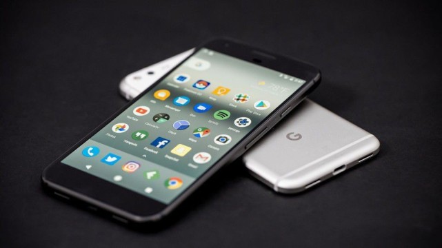 圍剿iPhone 8！下半年旗艦智能手機大戰(zhàn)打響