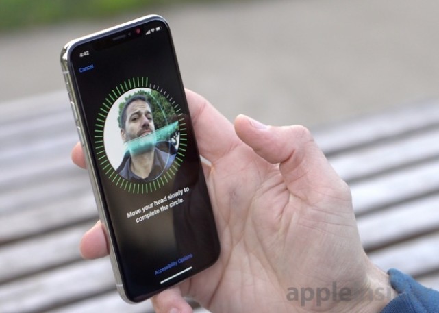 蘋果辟謠：iPhone X并非因技術(shù)難度放棄屏下指紋識(shí)別