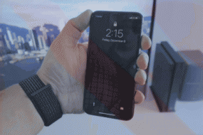 刷臉解鎖PK！萬元iPhone X竟沒國產(chǎn)機(jī)速度快