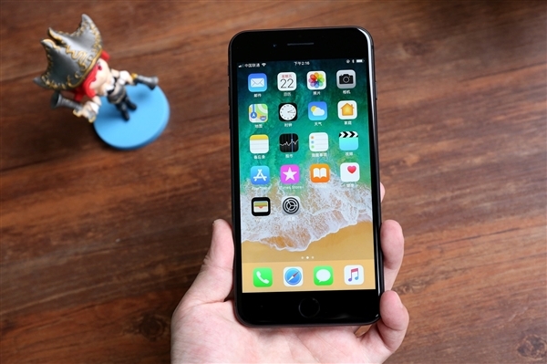 庫克宣布：下月將允許iPhone 6/6S/7解除降速