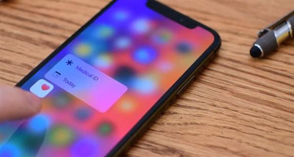 蘋(píng)果新策略：iPhone未來(lái)將全部用上OLED屏