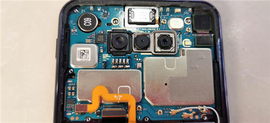 LG Q70手機拆解曝光:AI拍照性能堪比蘋果華為旗艦機