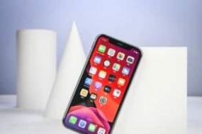 尷尬的AMOLED“新技術(shù)”，谷歌Pixel 4全拉黑了，還得等蘋(píng)果？
